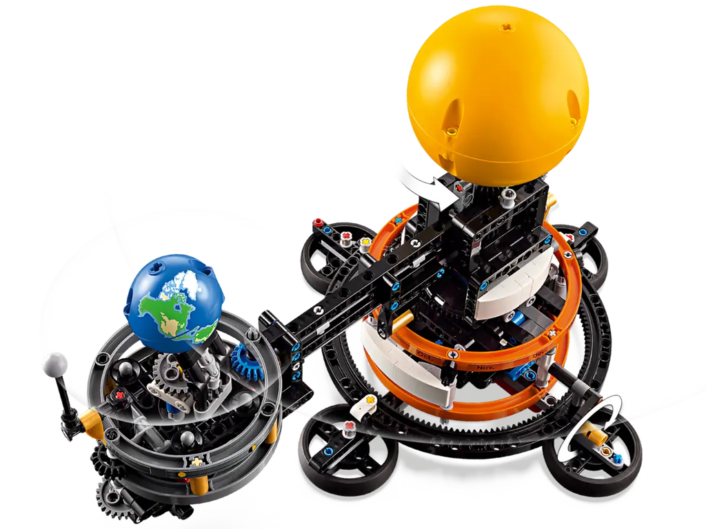 LEGO De aarde en de maan in beweging 42179 - Interactief model van de aarde en de maan met mechanische onderdelen voor een realistische beweging en educatieve details